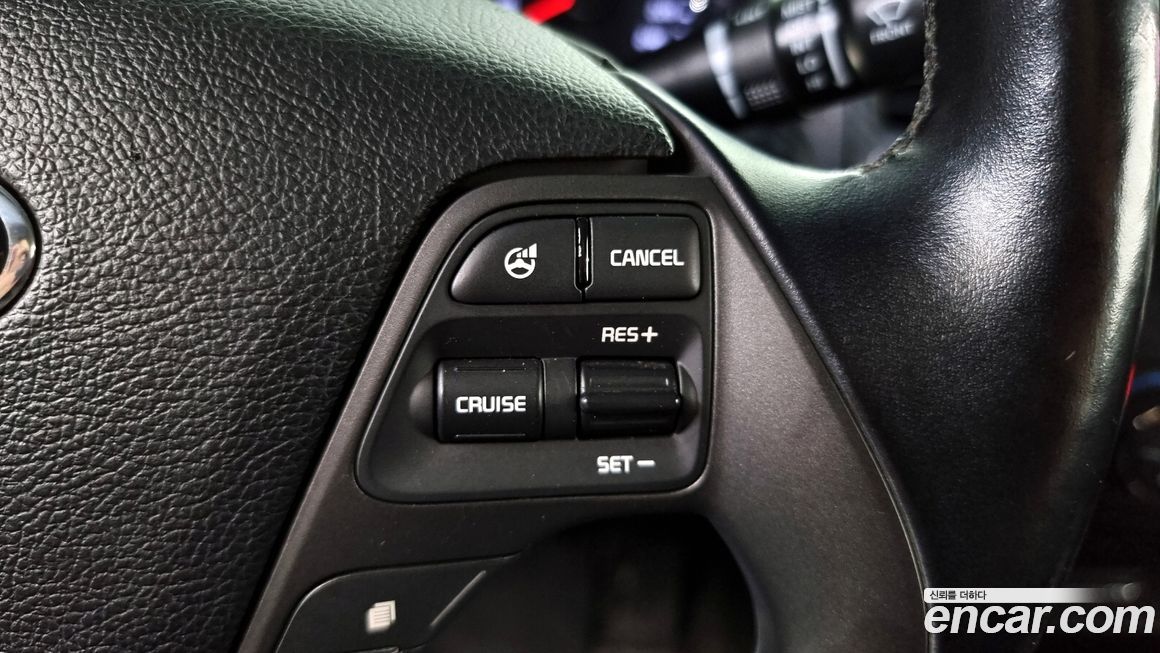 Kia K3 2013