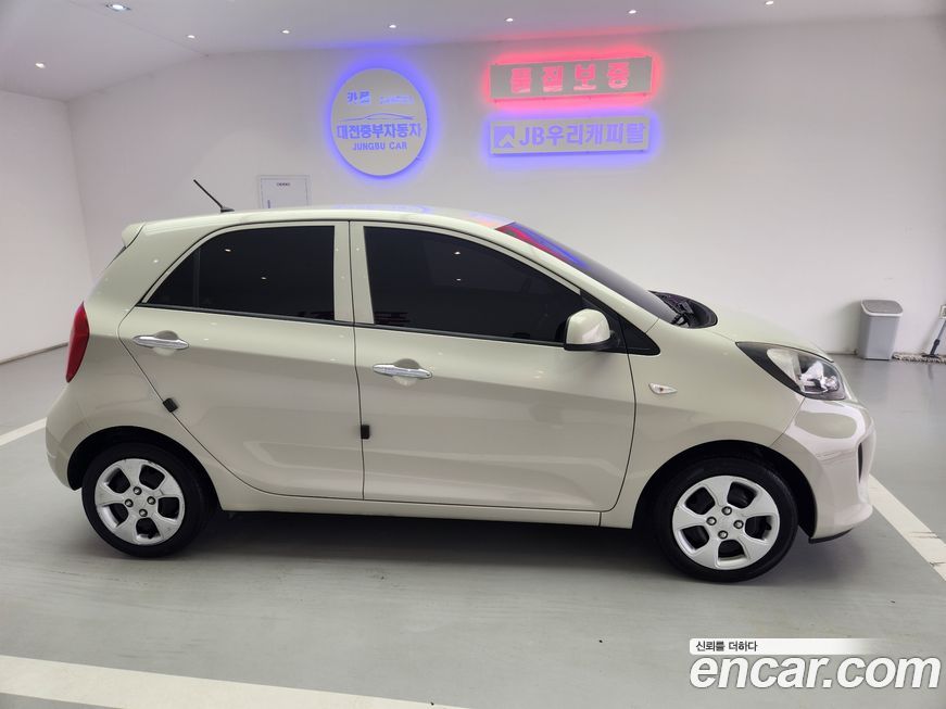 Kia morning 2016