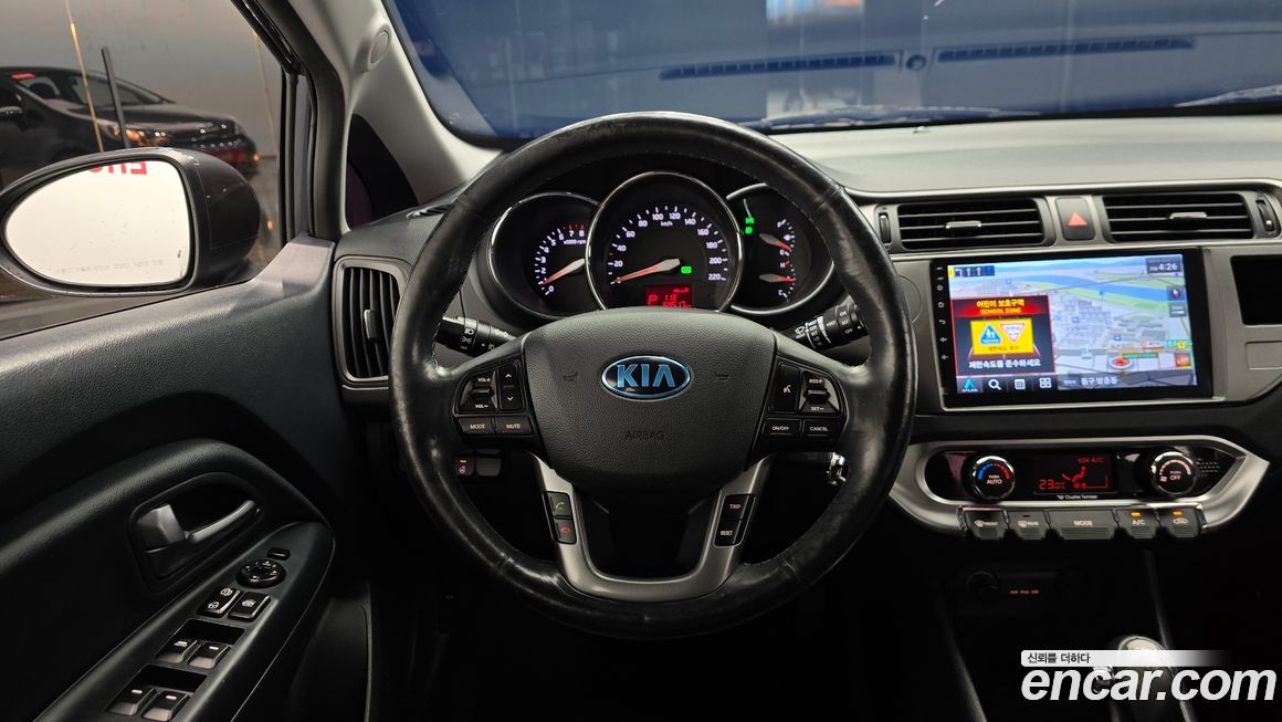 Kia pride 2014