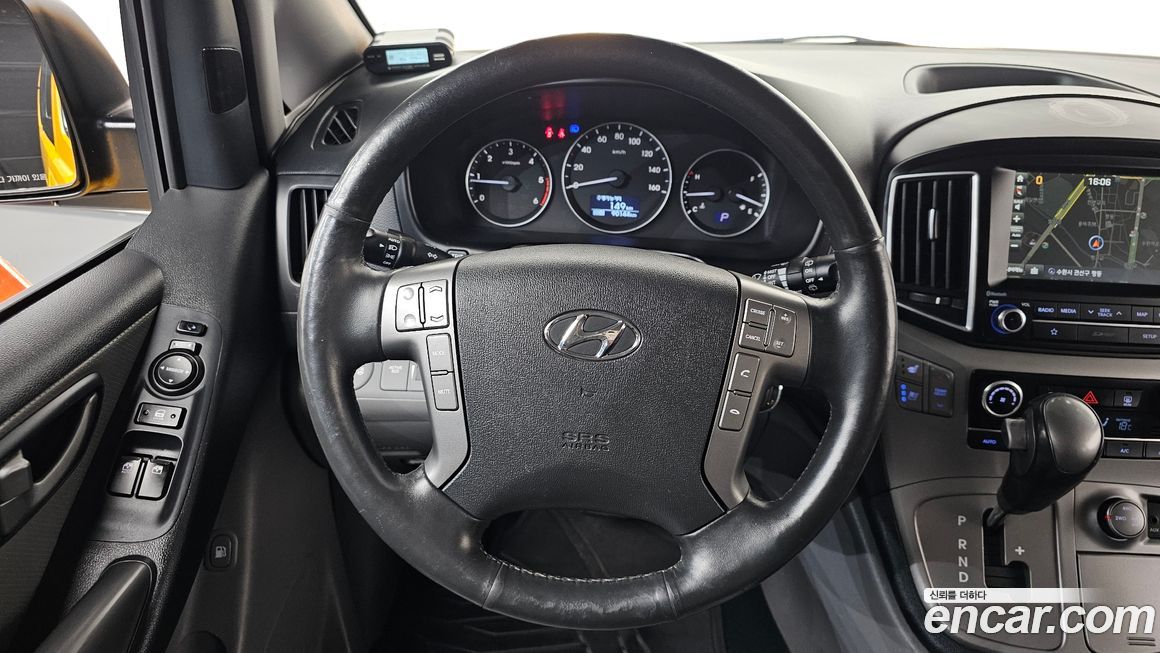 Hyundai Starex 2018