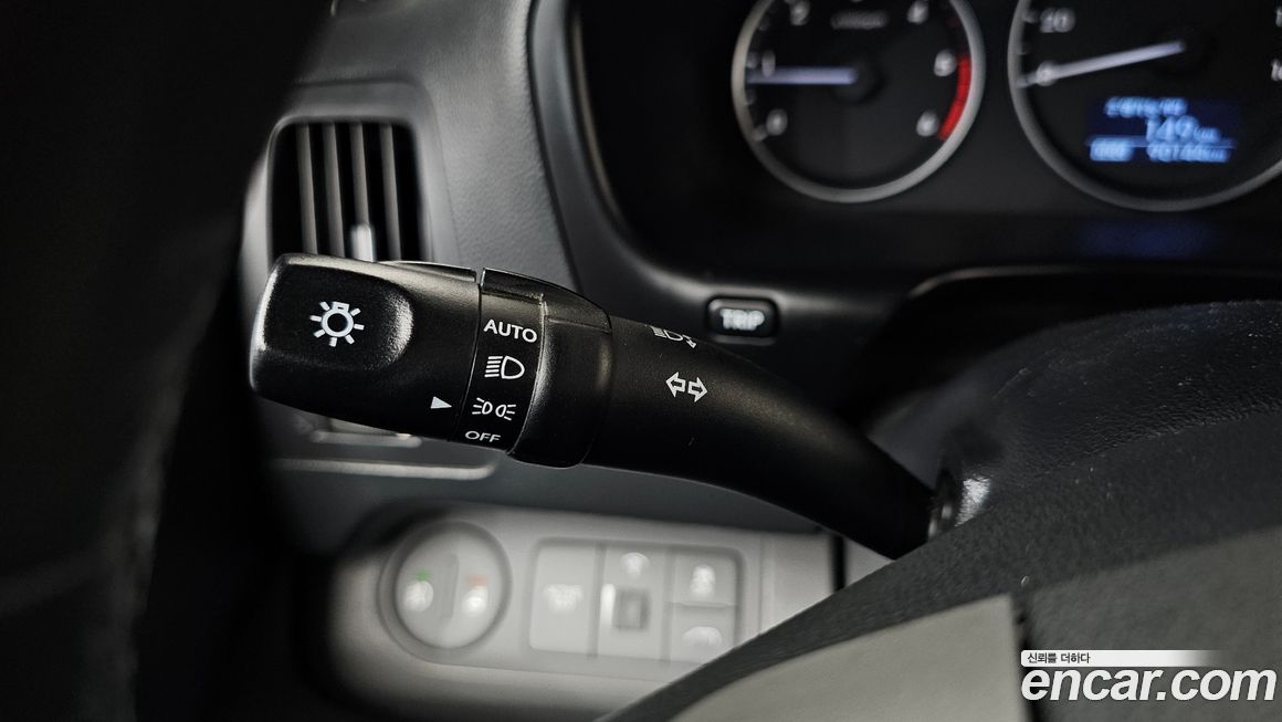 Hyundai Starex 2018