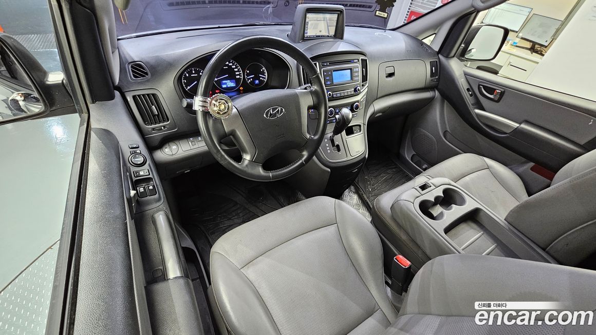Hyundai Starex 2019