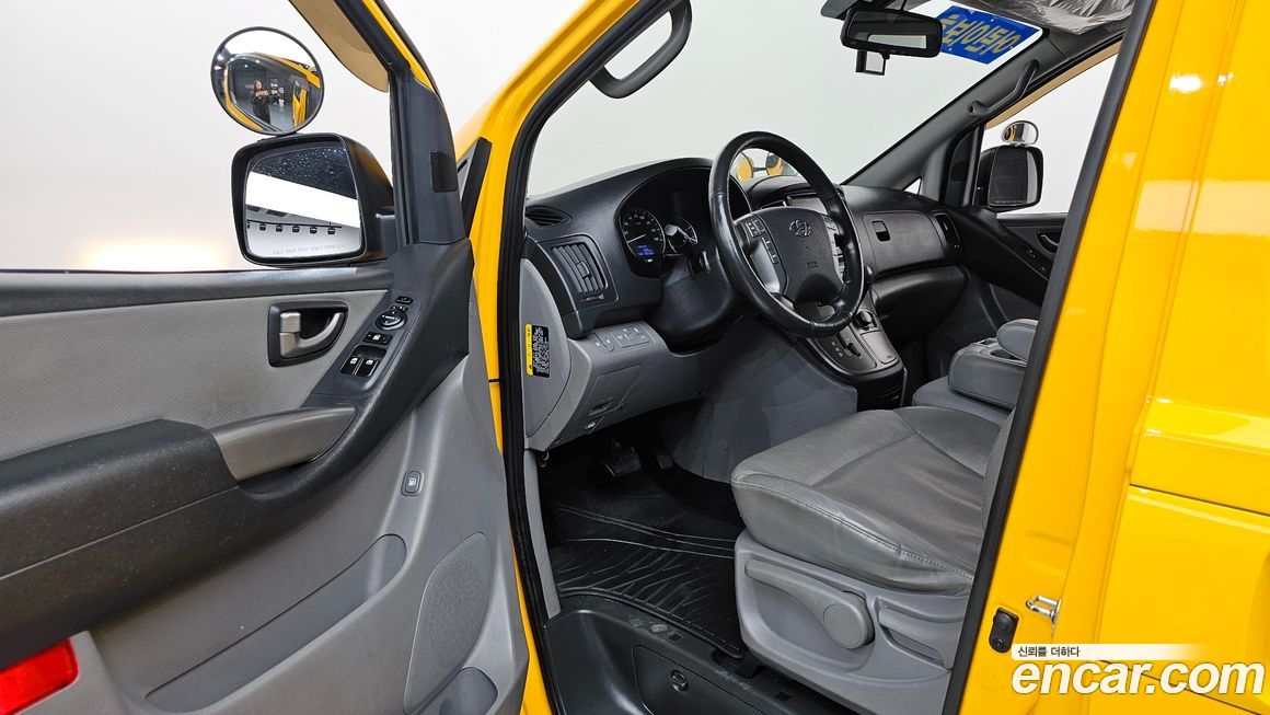 Hyundai Starex 2018