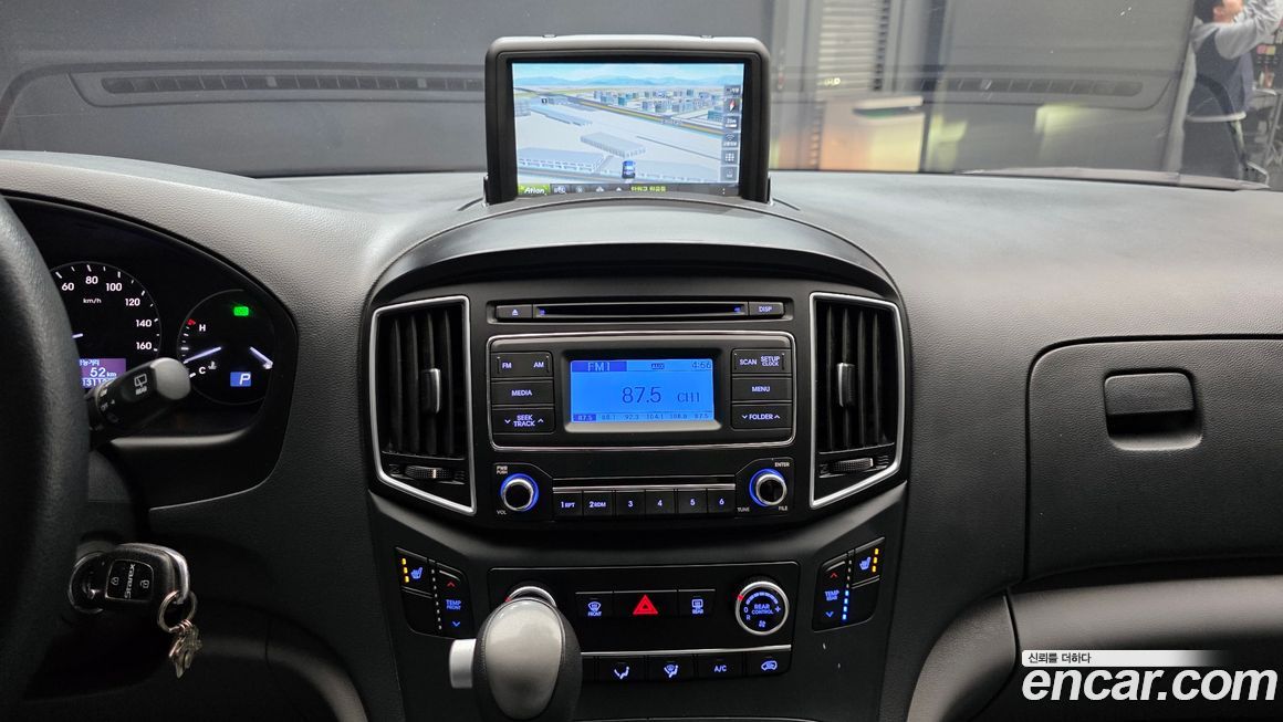 Hyundai Starex 2018