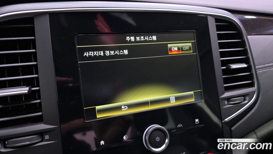 Renault-KoreaSamsung SM6 2016