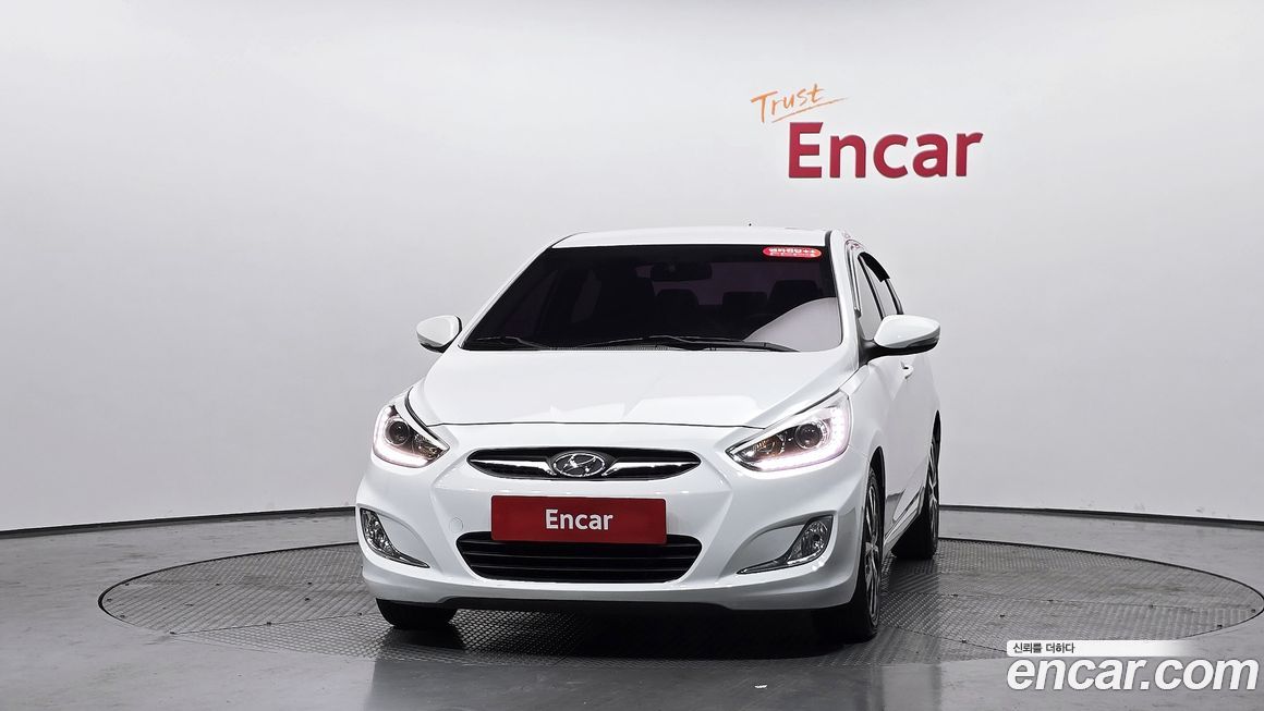Hyundai Accent 2015