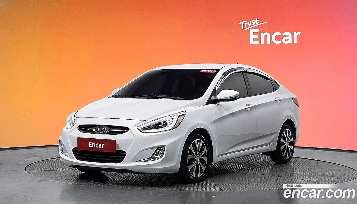 Hyundai Accent 2015