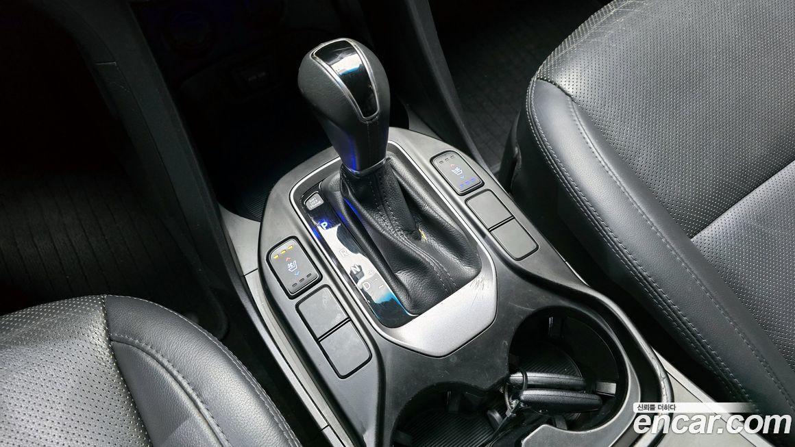 Hyundai Santafe 2015