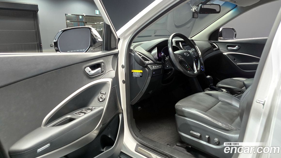 Hyundai Santafe 2015
