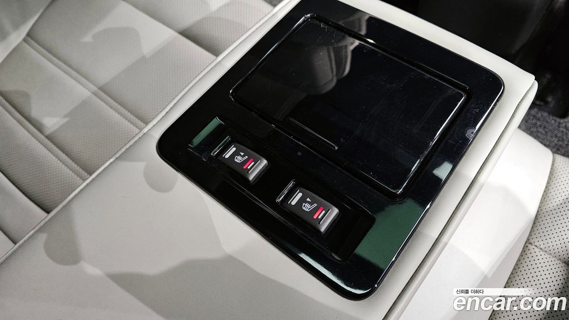 Renault-KoreaSamsung SM6 2016