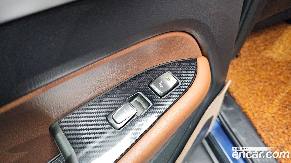 KG_Mobility_Ssangyong Rexton 2019