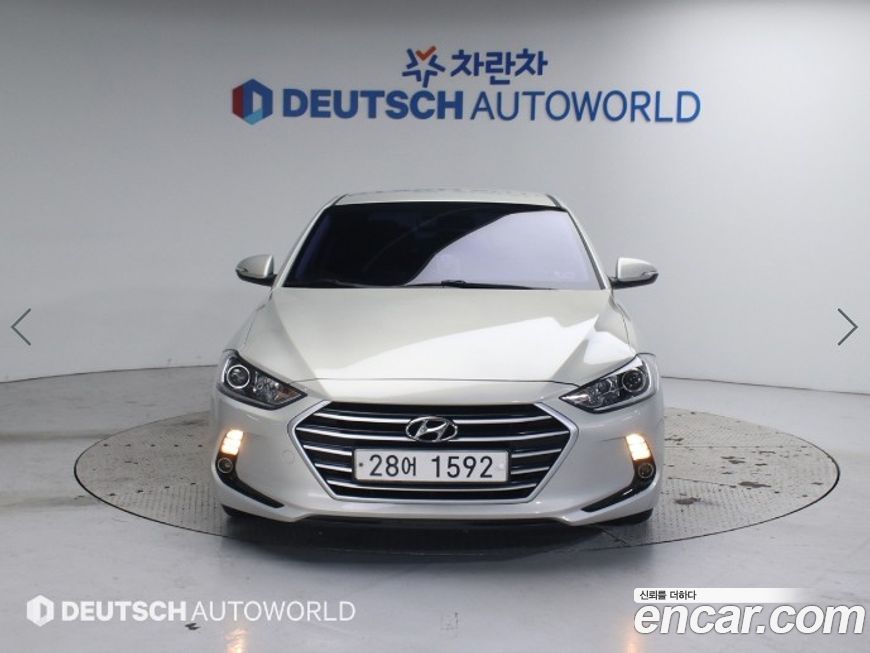 Hyundai AVANTE 2016