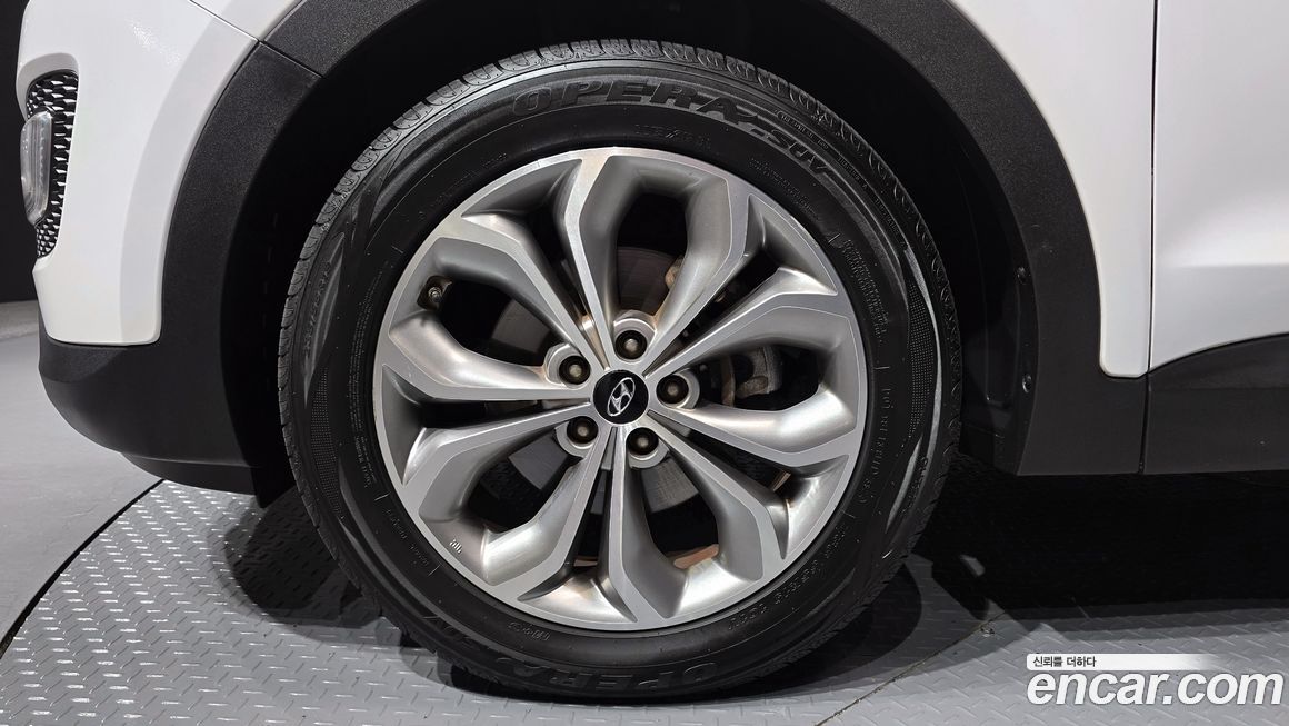Hyundai Santafe 2015
