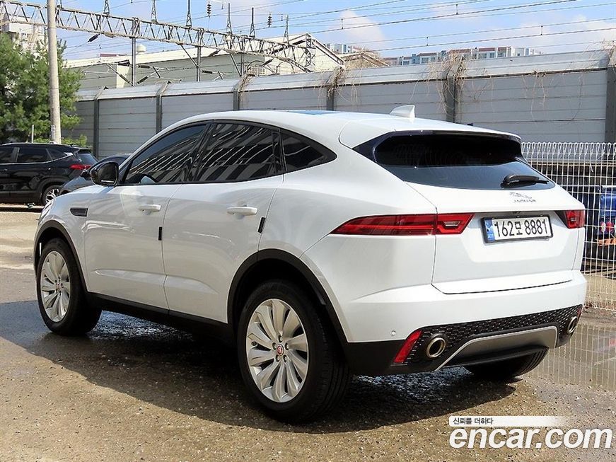 Jaguar E-PACE 2018