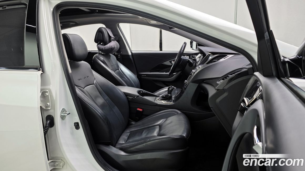 Hyundai Grandeur 2013