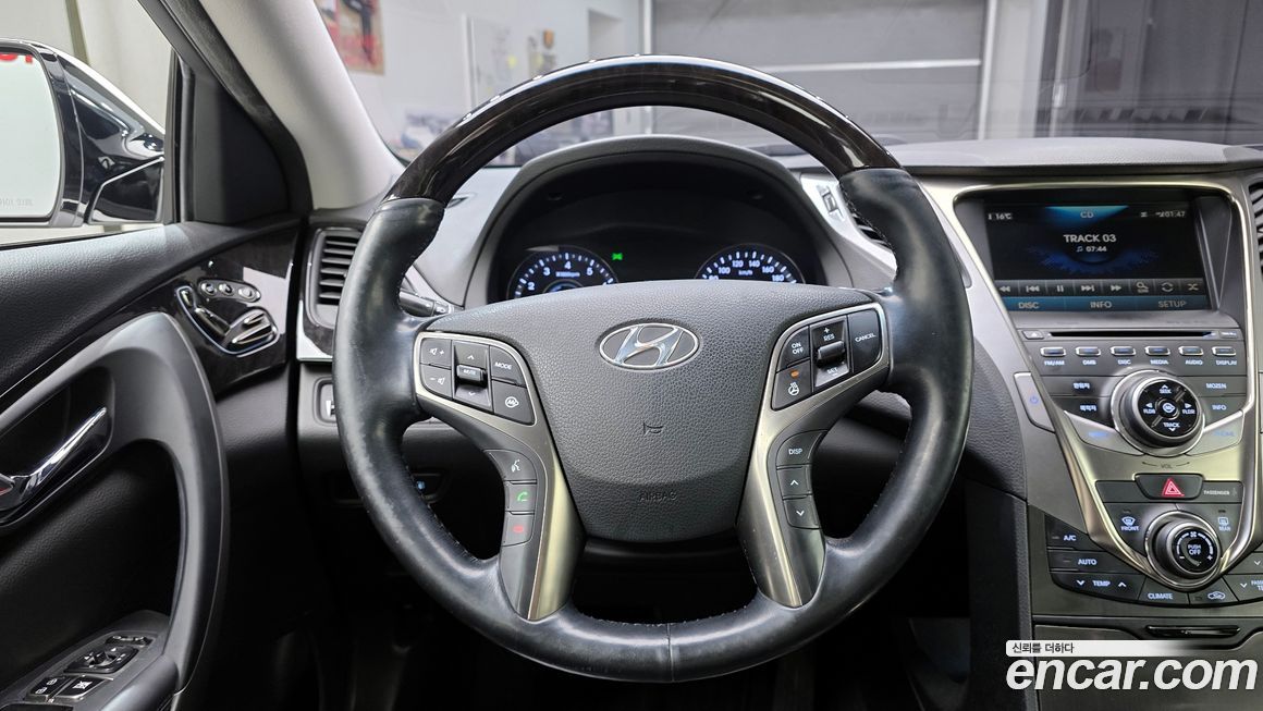 Hyundai Grandeur 2013