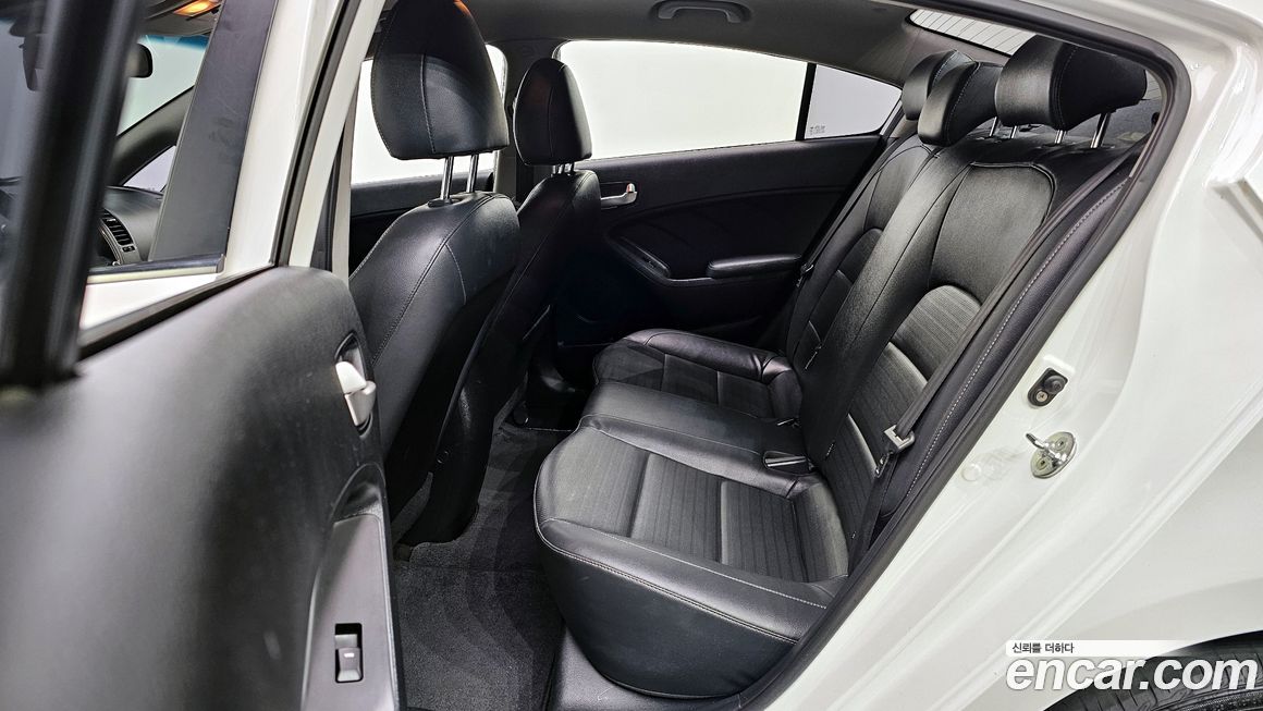 Kia K3 2018