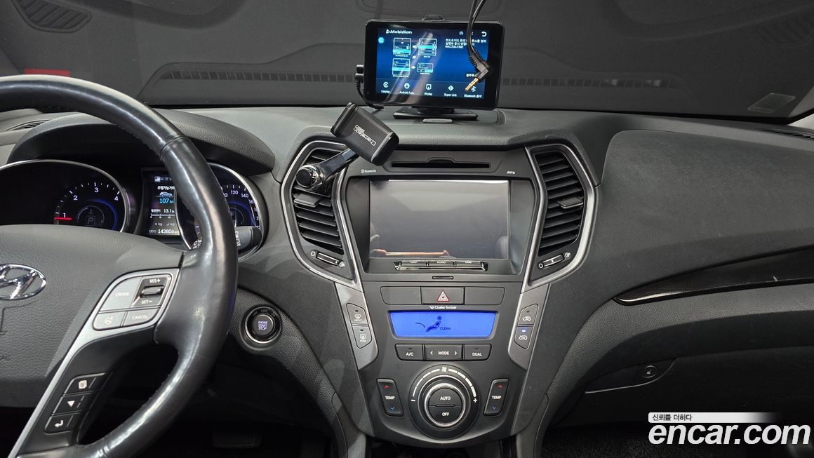 Hyundai Santafe 2013