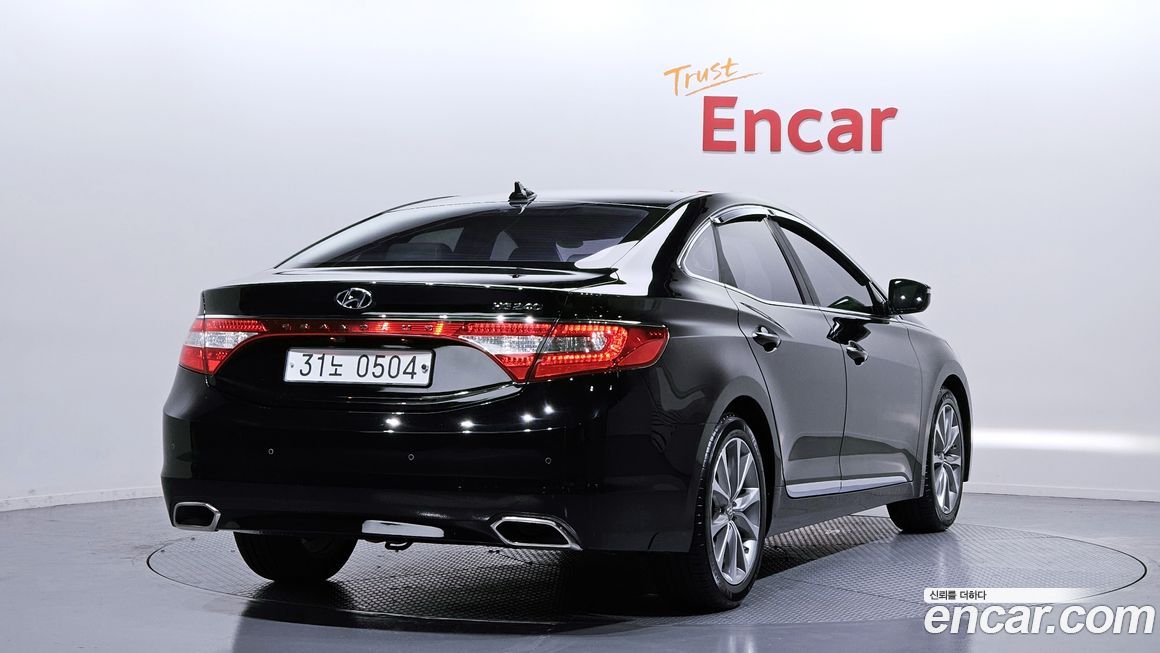 Hyundai Grandeur 2016