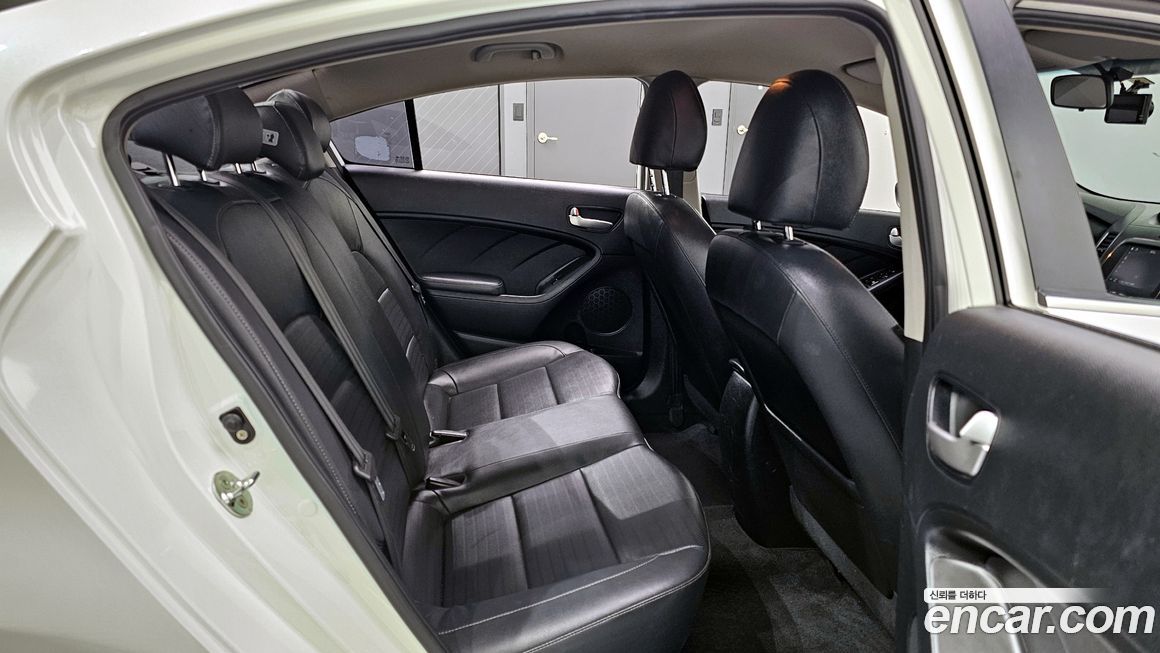 Kia K3 2018