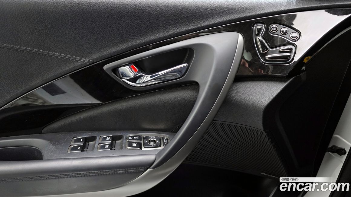 Hyundai Grandeur 2013