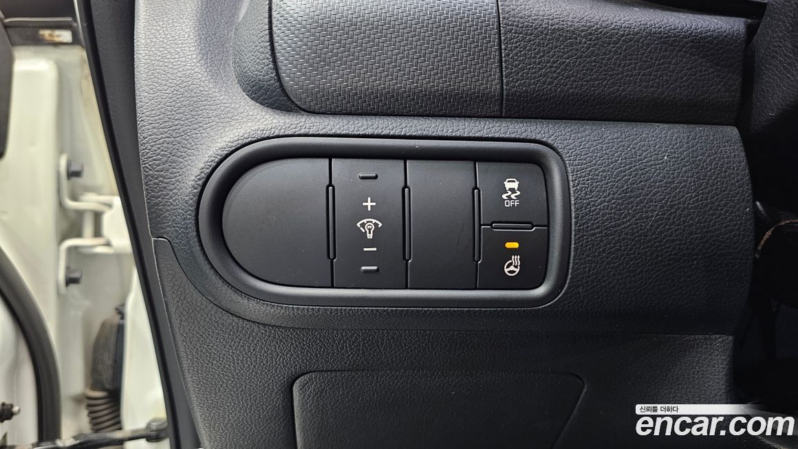 Kia K3 2016