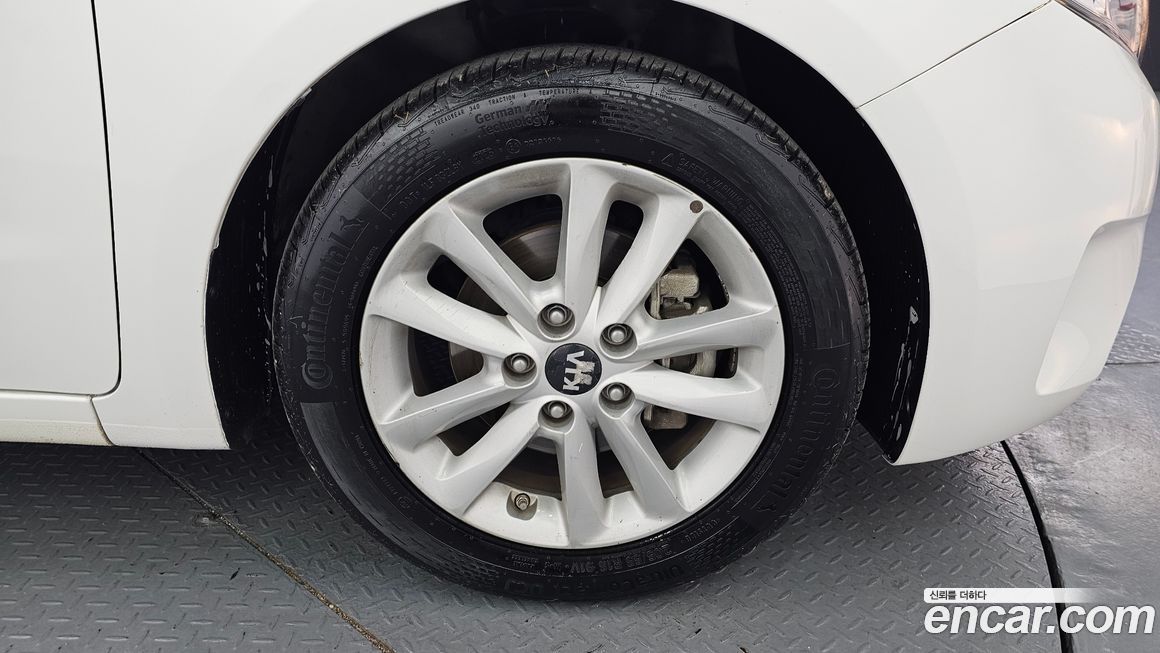 Kia K3 2016
