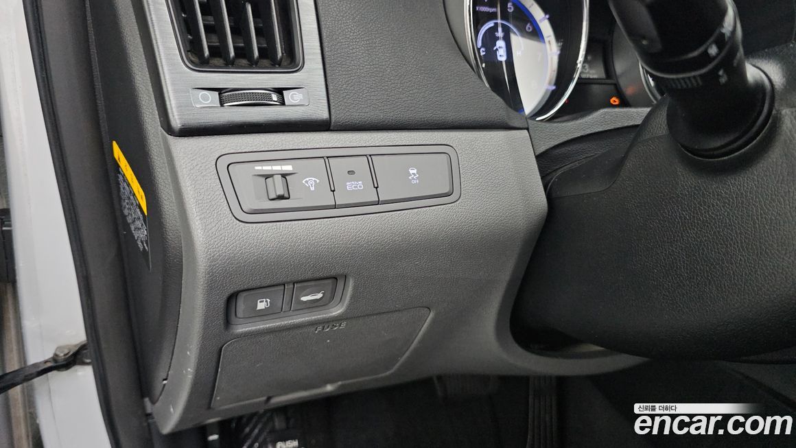 Hyundai Sonata 2011