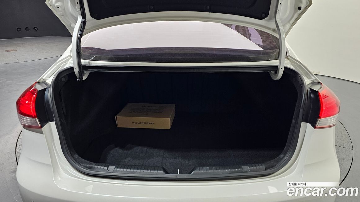 Kia K3 2016