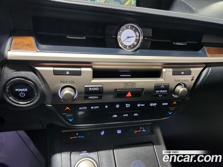 Lexus ES 2014
