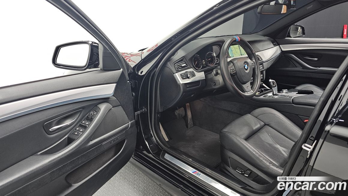 BMW 5-Series 2013