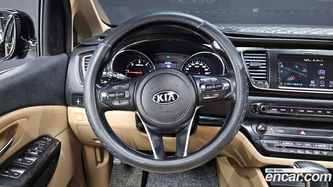 Kia Canival 2019