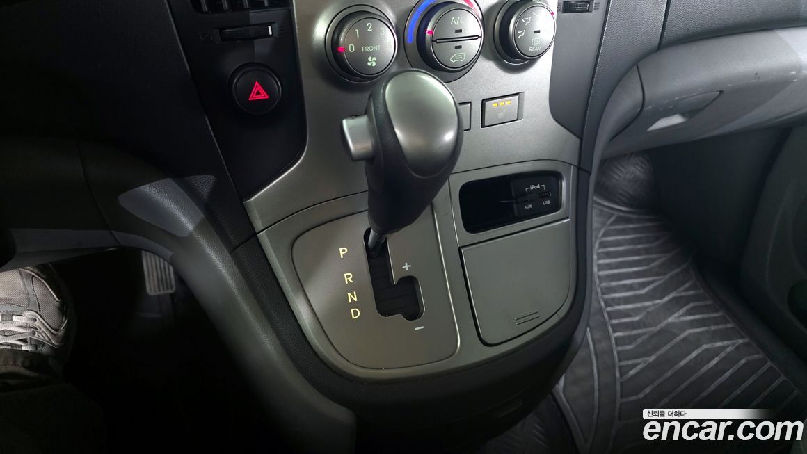 Hyundai Starex 2015