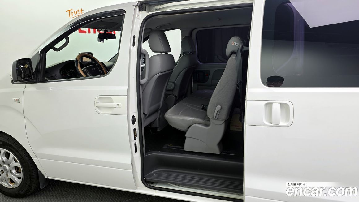 Hyundai Starex 2015