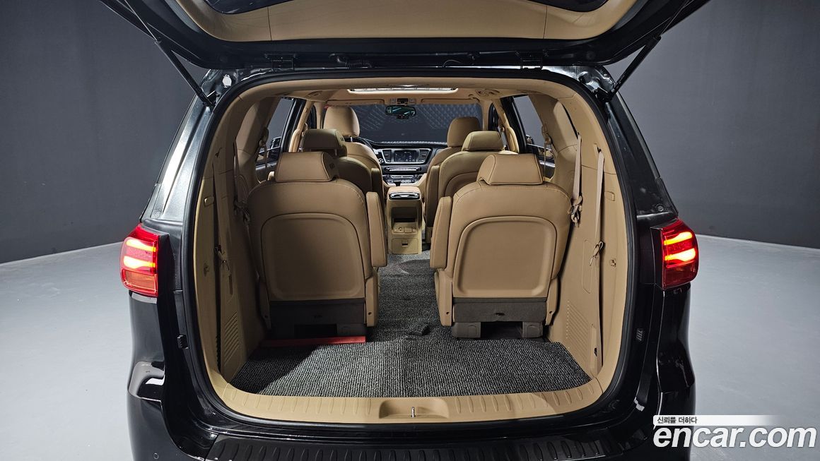 Kia Canival 2019