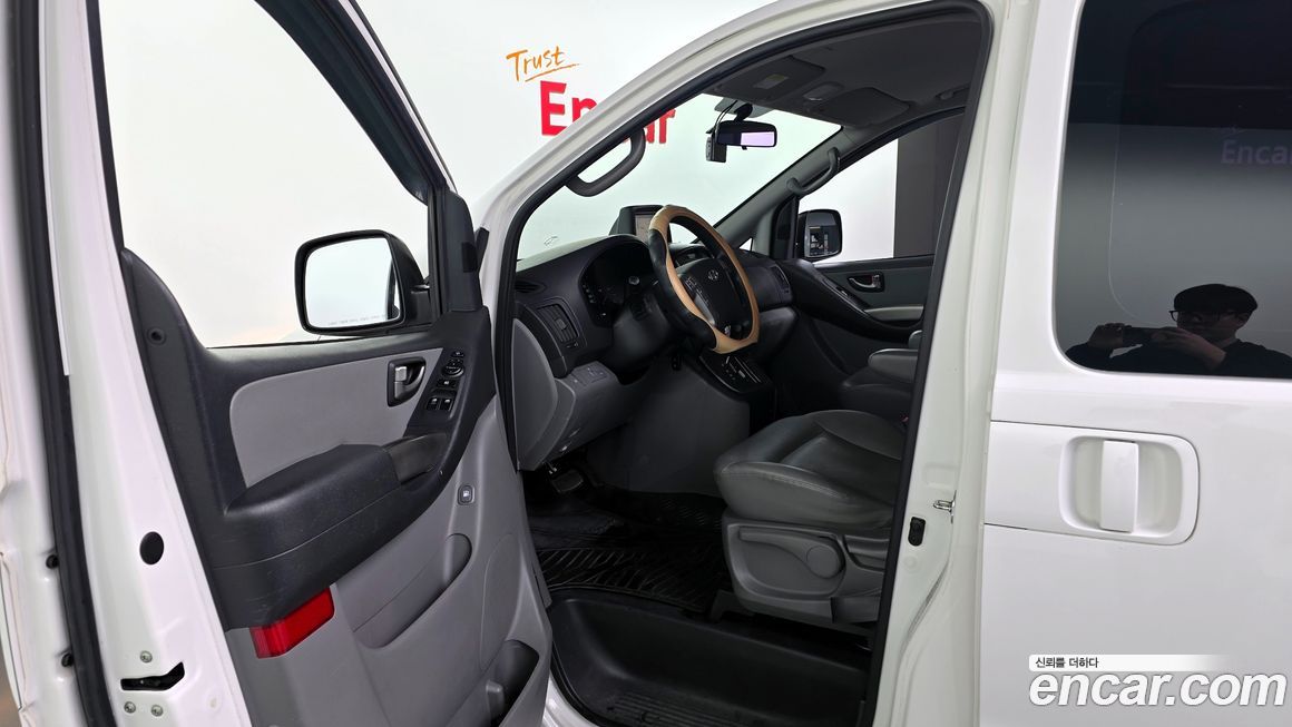 Hyundai Starex 2015