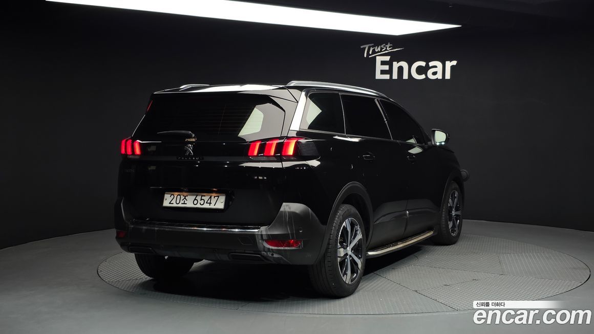 Peugeot 5008 2019
