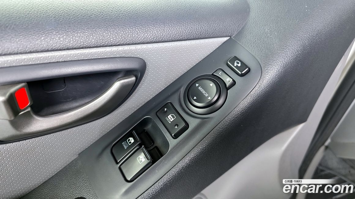 Hyundai Starex 2015