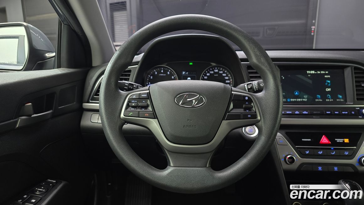 Hyundai AVANTE 2018