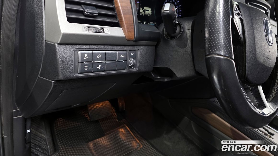 KG_Mobility_Ssangyong Rexton 2018