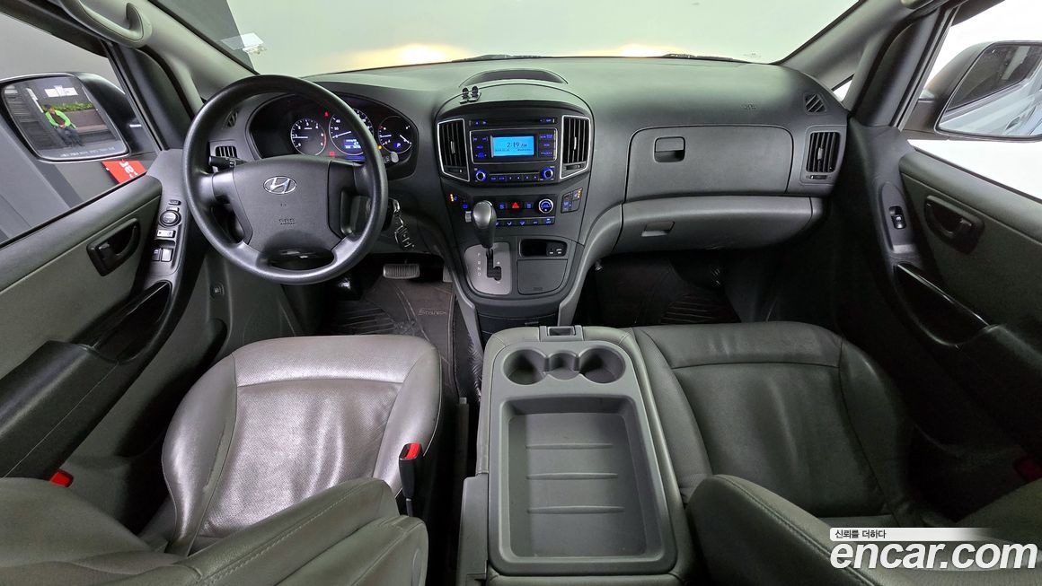 Hyundai Starex 2019