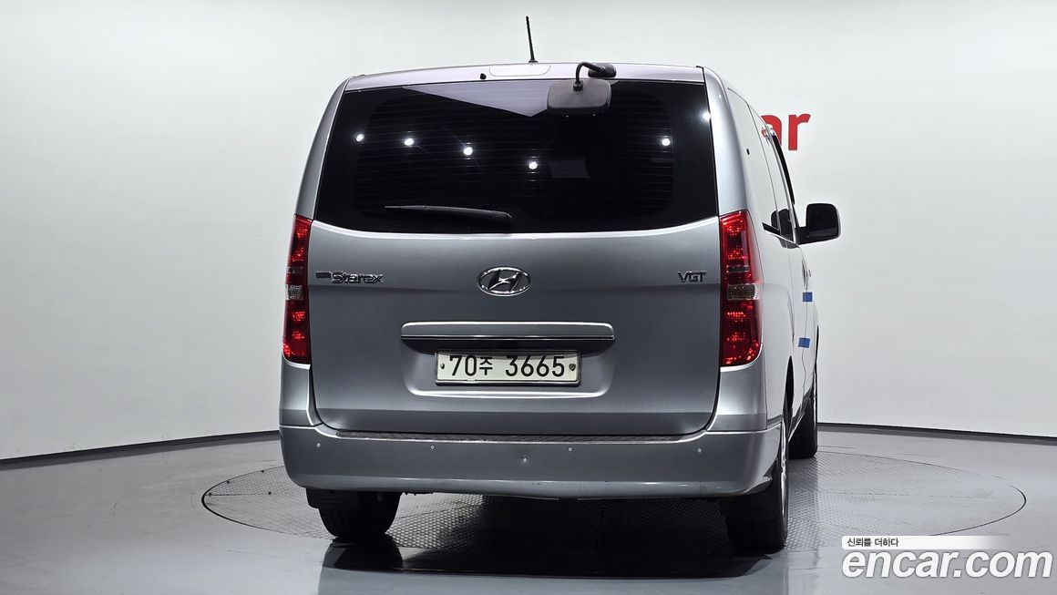 Hyundai Starex 2019