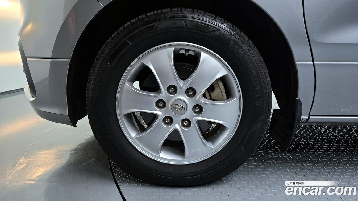 Hyundai Starex 2019