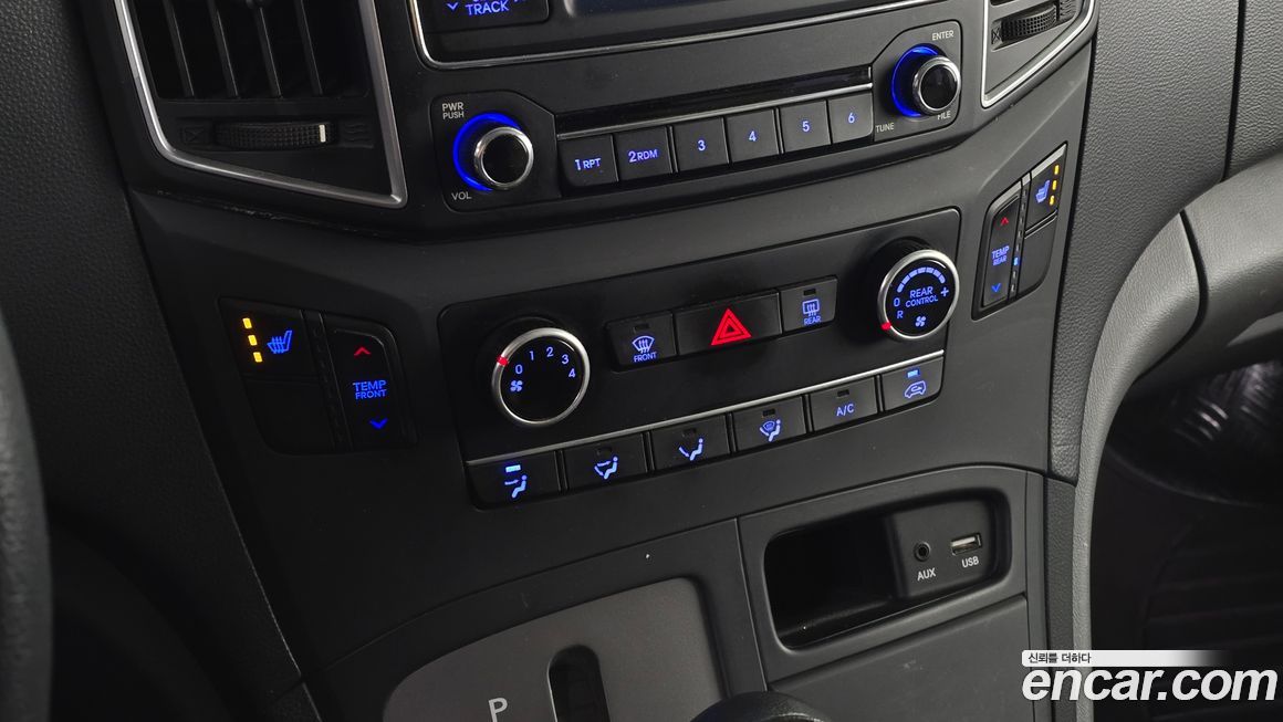 Hyundai Starex 2019