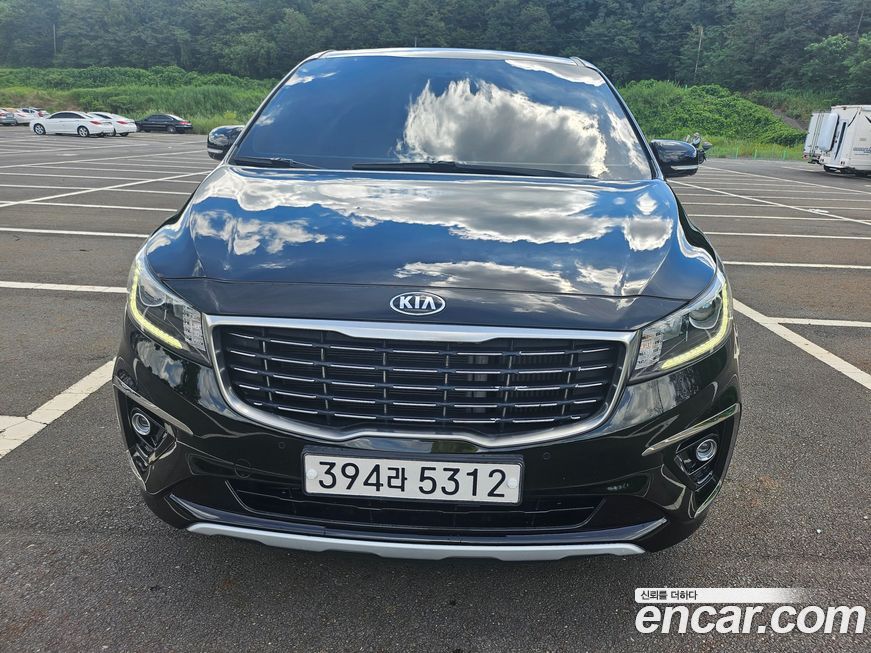Kia Canival 2019