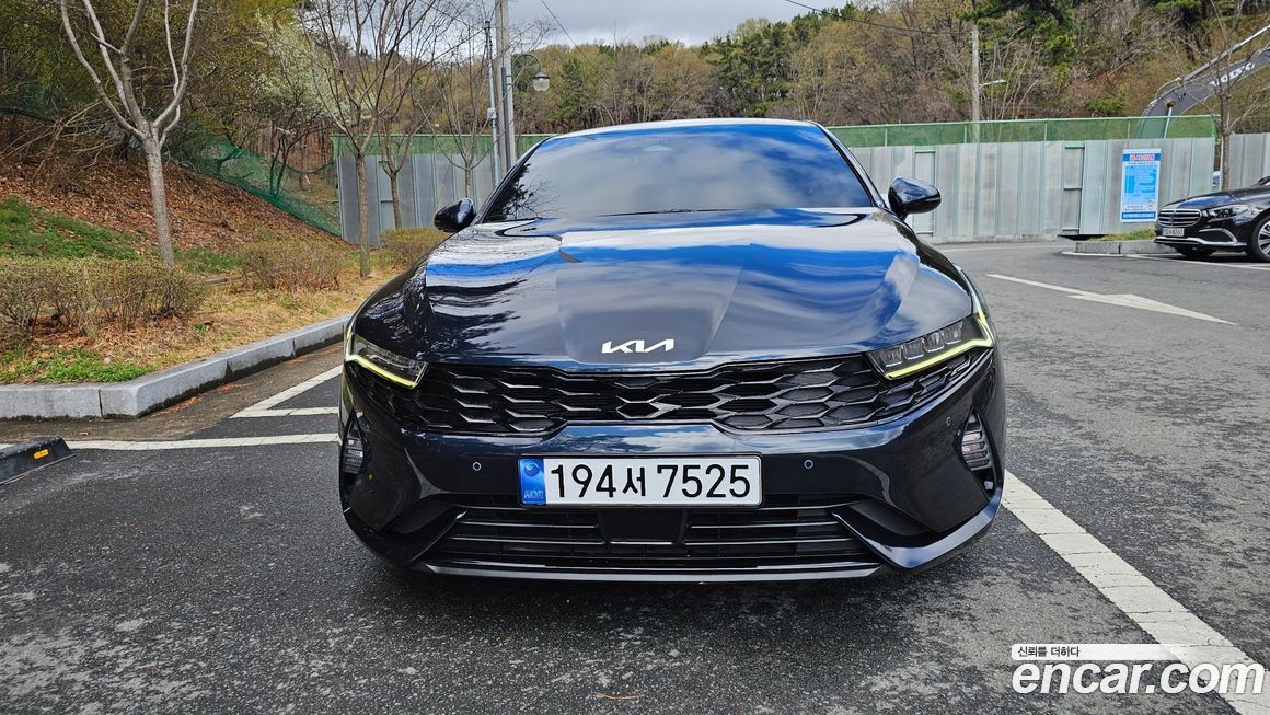 Kia K5 2023