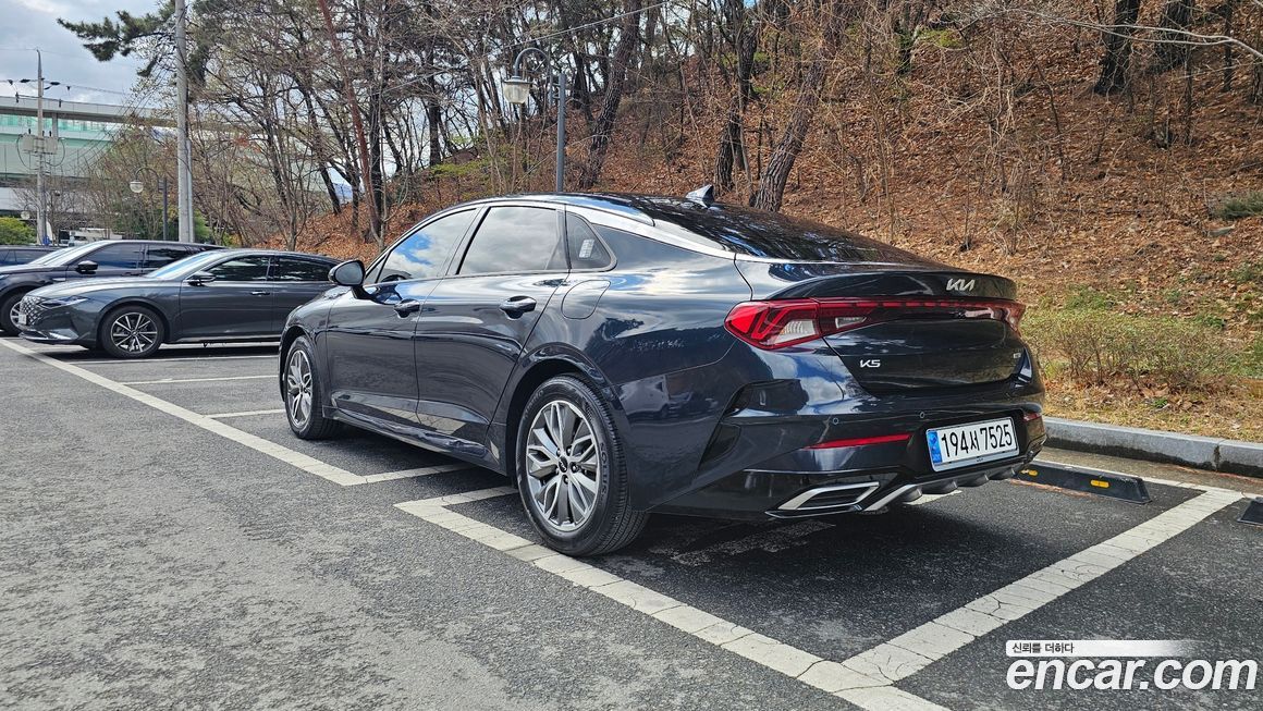 Kia K5 2023