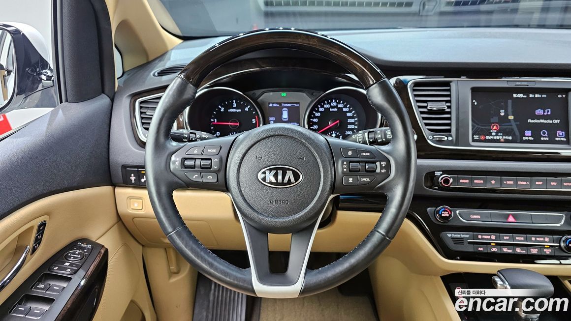 Kia Canival 2019