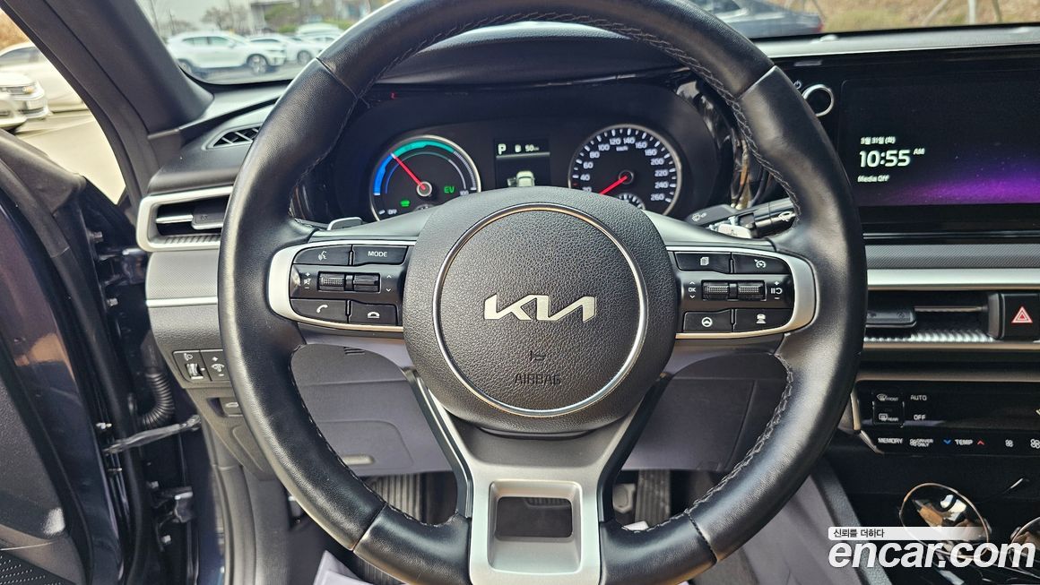 Kia K5 2023