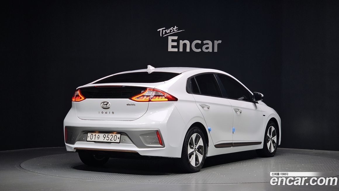 Hyundai Ioniq 2017